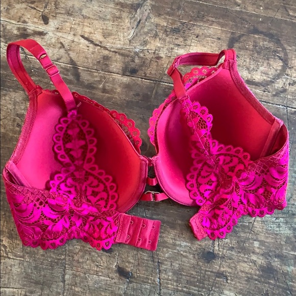 La Senza laced unlined bra💕 - Picture 2 of 7